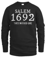 Salem 1692 They Missed One T-Shirt Men's Long Sleeved T-Shirt black s