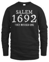 Salem 1692 They Missed One T-Shirt Men's Long Sleeved T-Shirt black s